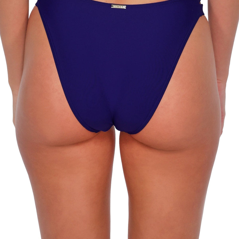 
                      
                        Sunsets Indigo Dora Double Tab Bottom
                      
                    