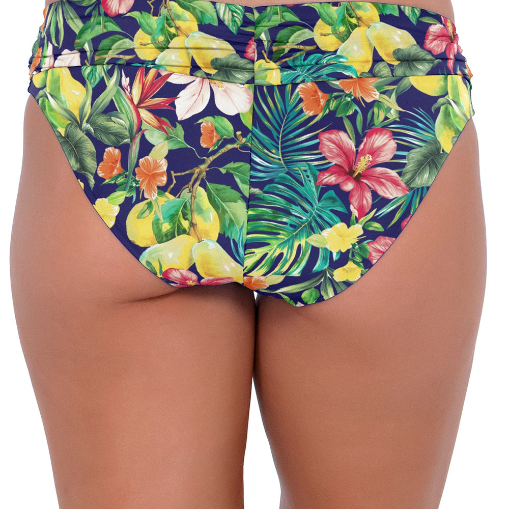 
                      
                        Sunsets Seaside Harvest Unforgettable Bottom
                      
                    