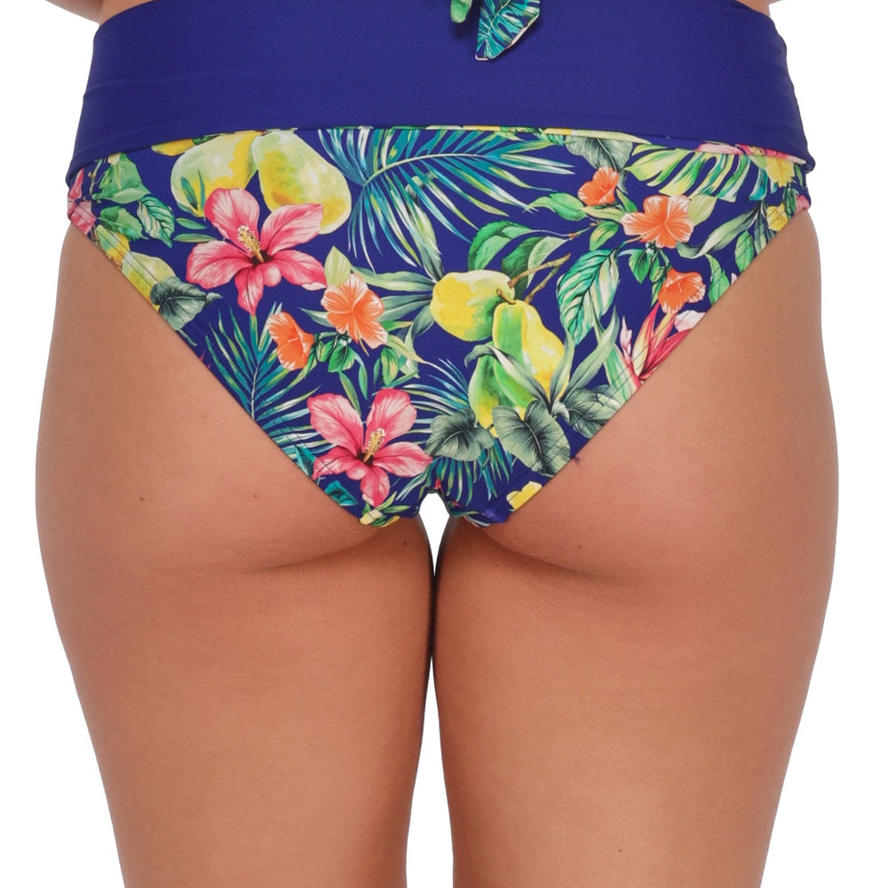 
                      
                        Sunsets Seaside Harvest Capri High Waist Bottom
                      
                    