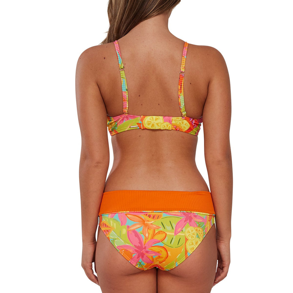 
                      
                        Sunsets  Grove Sandbar Rib Capri High Waist Bottom
                      
                    