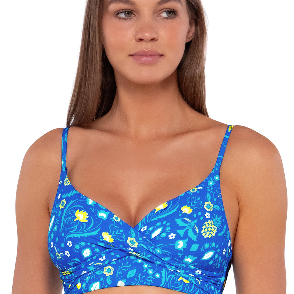 
                      
                        Sunsets Pineapple Grove Lyla Bralette Bikini Top
                      
                    