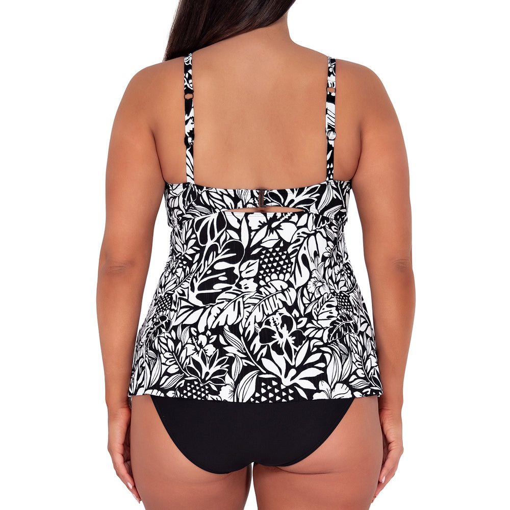 Sunsets Escape Caribbean Seagrass Texture Tori Tankini Top