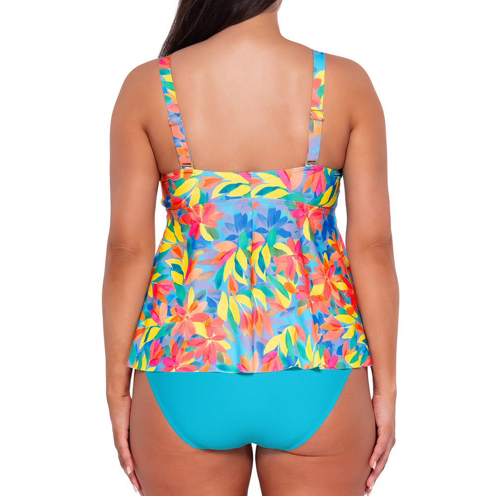 
                      
                        Sunsets Escape Shoreline Petals Marin Tankini Top
                      
                    