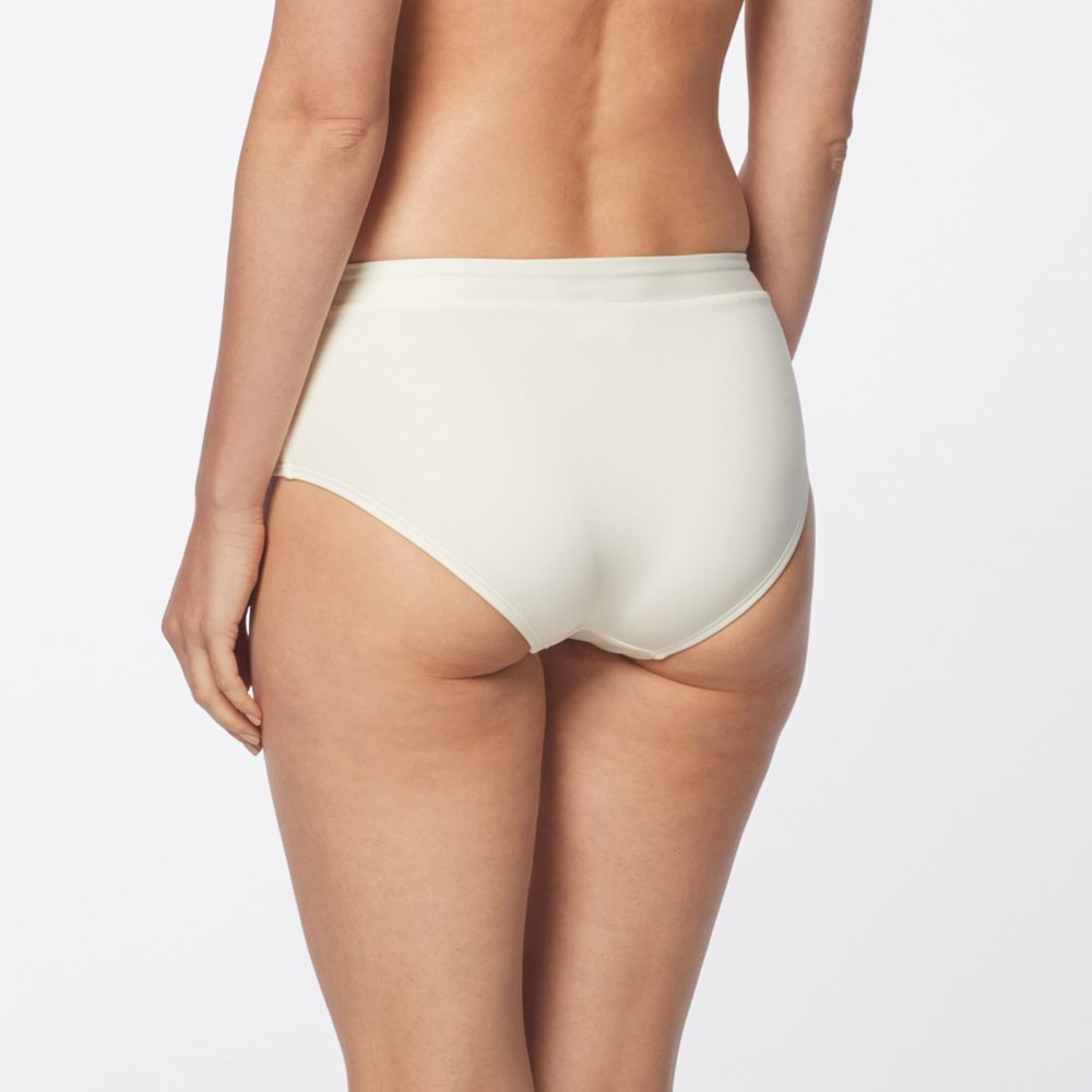 Carmen Marc Valvo Classic Solids Hipster Bikini Bottom Ivory